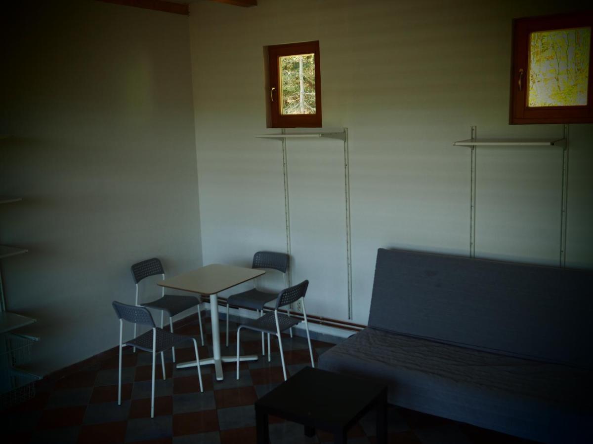 Srub U Lanovky Hostel Ramzova Luaran gambar